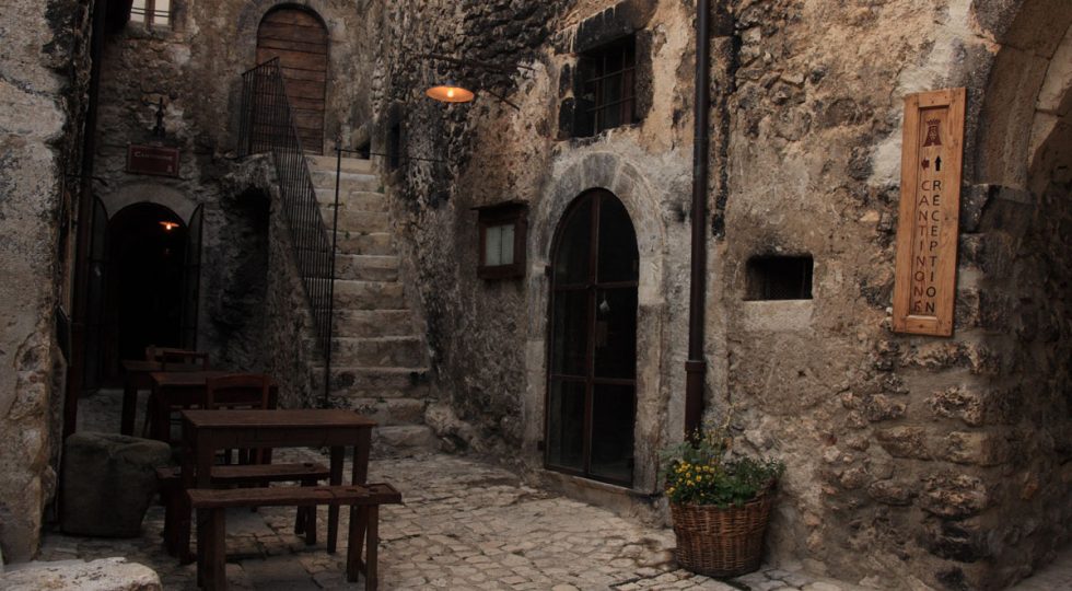 SANTO STEFANO DI SESSANIO,<BR> RIAPRE IL CANTINONE