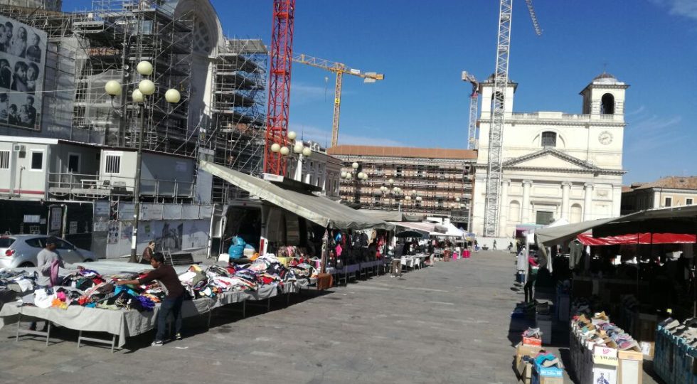 PRIMO MAGGIO: DUE GIORNI DI MERCATO IN PIAZZA DUOMO ALL’AQUILA