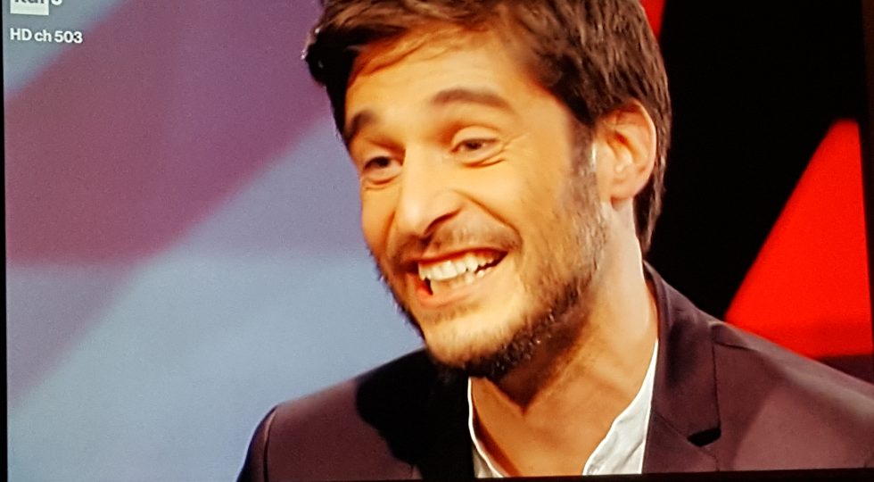 LINO GUANCIALE OSPITE DI CARTABIANCA, “CONTENTO DI AVER VOTATO TSIPRAS”