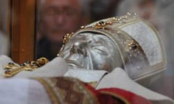 I CELESTINI DOPO CELESTINO, AL MUNDA DELL’AQUILA UN INCONTRO TRA STORIA, ARTE, RELIGIONE E SCIENZA