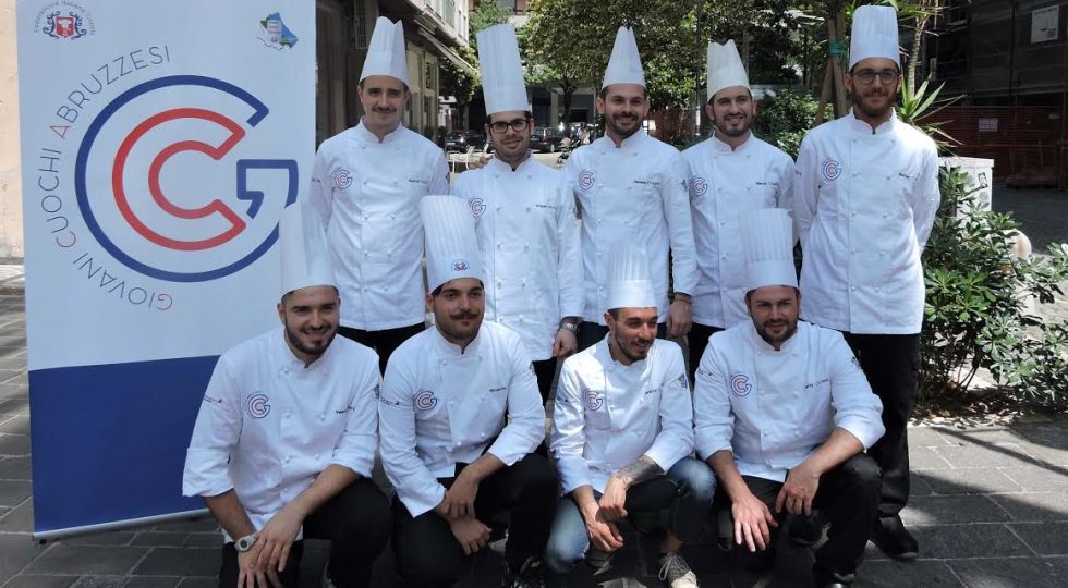 UNIONE CUOCHI: ECCO LA BRIGATA DEI GIOVANI, UNDER 30 AMBASCIATORI D’ABRUZZO