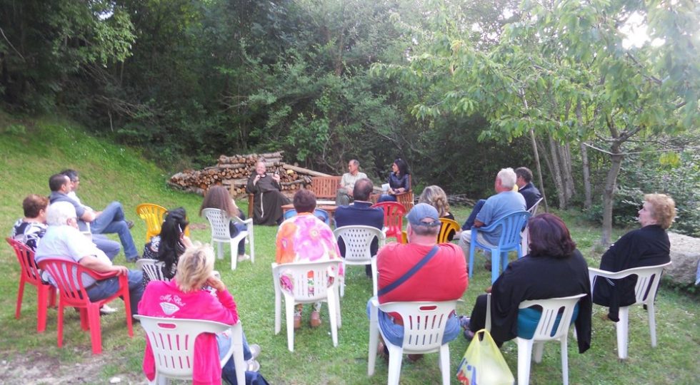 IL GIARDINO LETTERARIO: ALLA IENCA SI PARLA DI PSICOTERAPIA