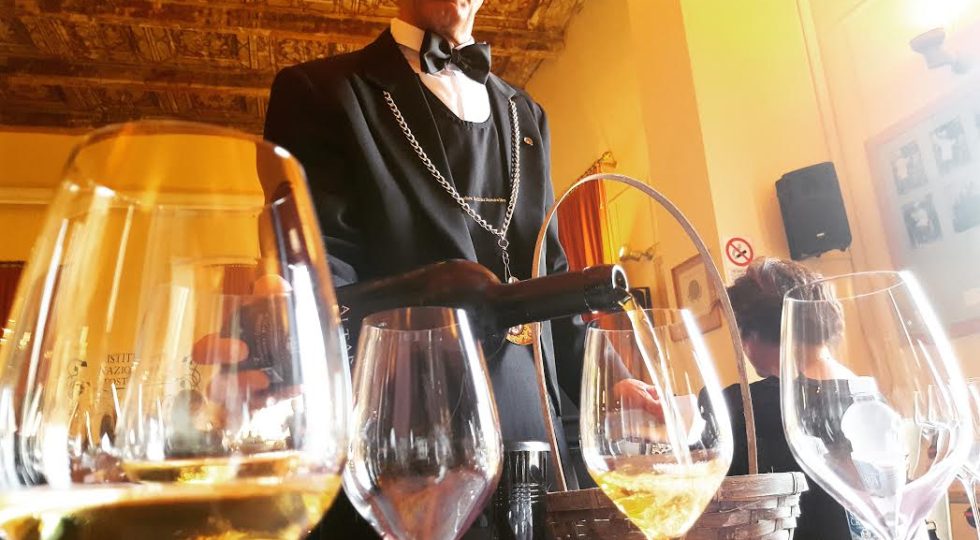 TREBBIANO D’ABRUZZO, UN ESPERIMENTO SENSORIALE E STATISTICO PER VALUTARE LE SUE QUALITÀ
