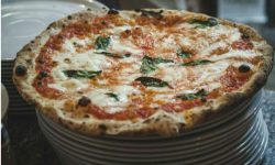 PIZZERIE D’ITALIA, A NAPOLI EVENTO ITINERANTE LANCIA GUIDA GAMBERO ROSSO