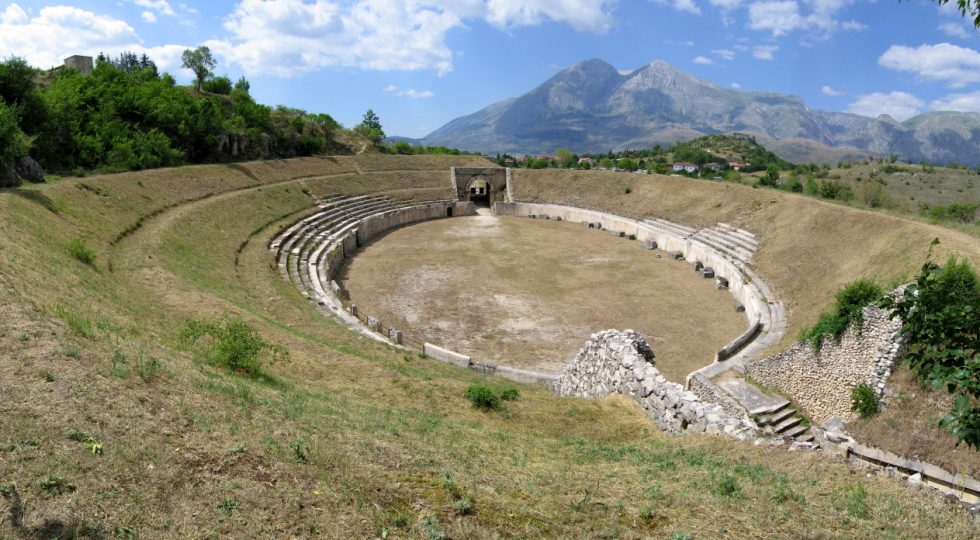 TURISMO, ALLA SCOPERTA DELL’EMISSARIO DI CLAUDIO E DI ALBA FUCENS