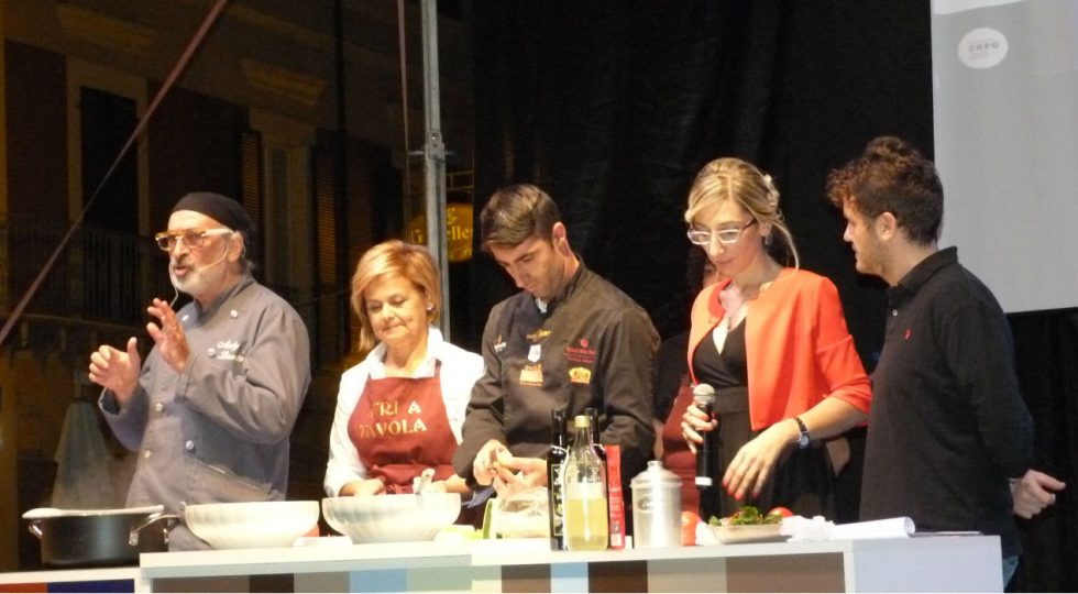 PRODUTTORI, SCRITTORI E CHEF PROTAGONISTI DI ATRI A TAVOLA