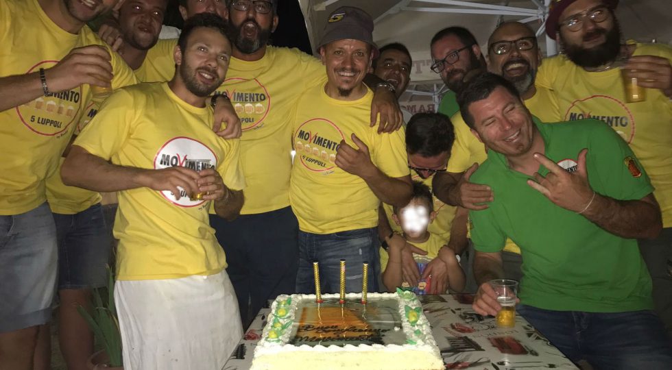 FESTA GRANDE A MONTICCHIO PER I TRE ANNI DEL MOVIMENTO CINQUE LUPPOLI