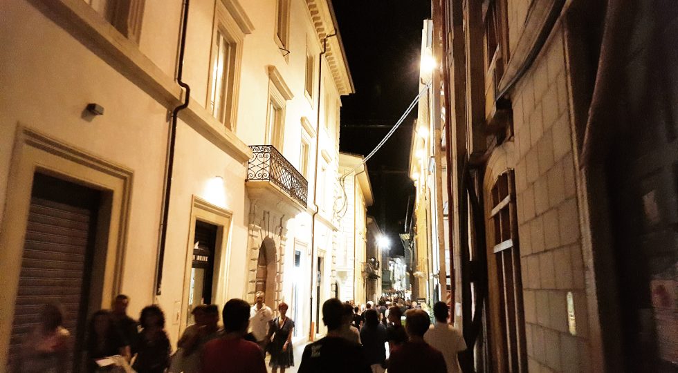 “FATE SHOPPING IN CENTRO STORICO”, CAMPAGNA CONFCOMMERCIO ALL’AQUILA