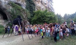 FOLLA DI BIMBI ALLE GOLE DI CELANO PER “I RACCONTI DEL BOSCO”
