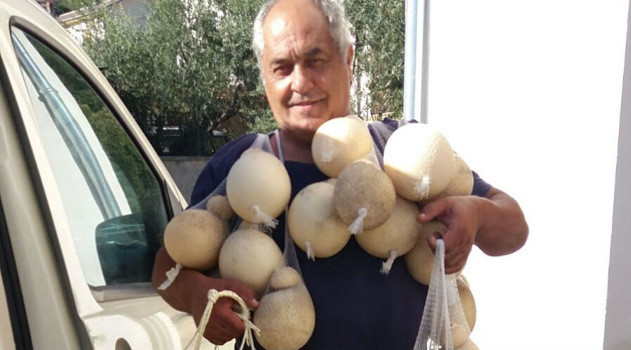 L’AQUILA, TORNEO DI TIRO A VOLO AL SAPORE DI CACIOCAVALLO PER SOSTENERE ALLEVATORI