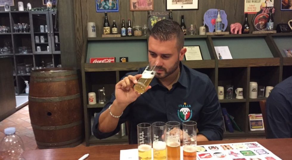 ABRUZZESE FEDERICO MARTINO TRA MIGLIORI SOMMELIER BIRRA IN CORSA PER TITOLO MONDIALE
