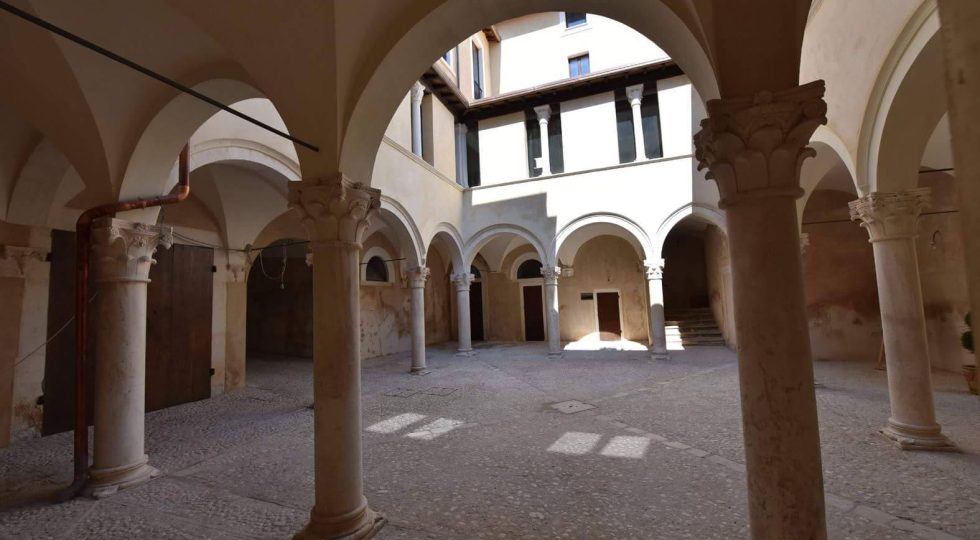 “RABDOMANTICA”, ALL’AQUILA UNA SETTIMANA DI LABORATORI ED EVENTI TEATRALI