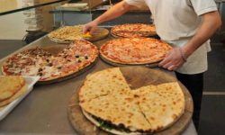 DALLE PIZZERIE SOS AL GOVERNO, "SALVARE MEZZO MILIONE DI POSTI DI LAVORO"
