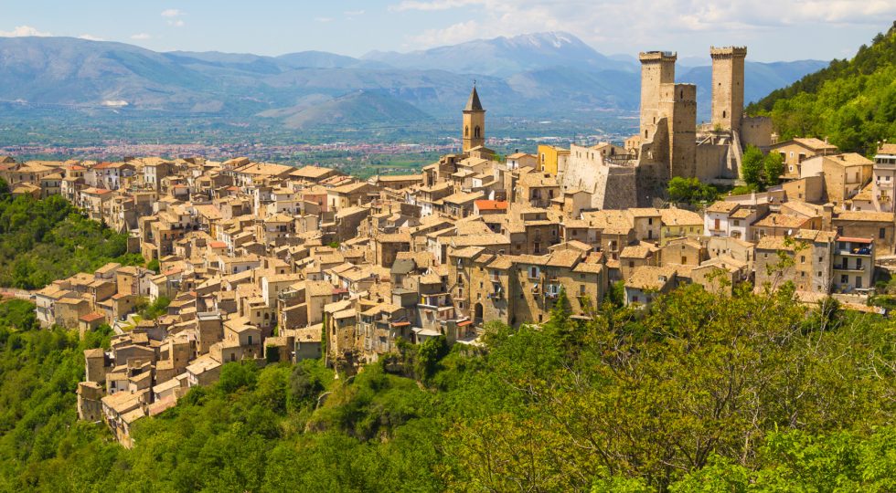 GIORNATA FAI D’AUTUNNO, UNDICI PASSEGGIATE ALLA SCOPERTA DEI GIOIELLI D’ABRUZZO