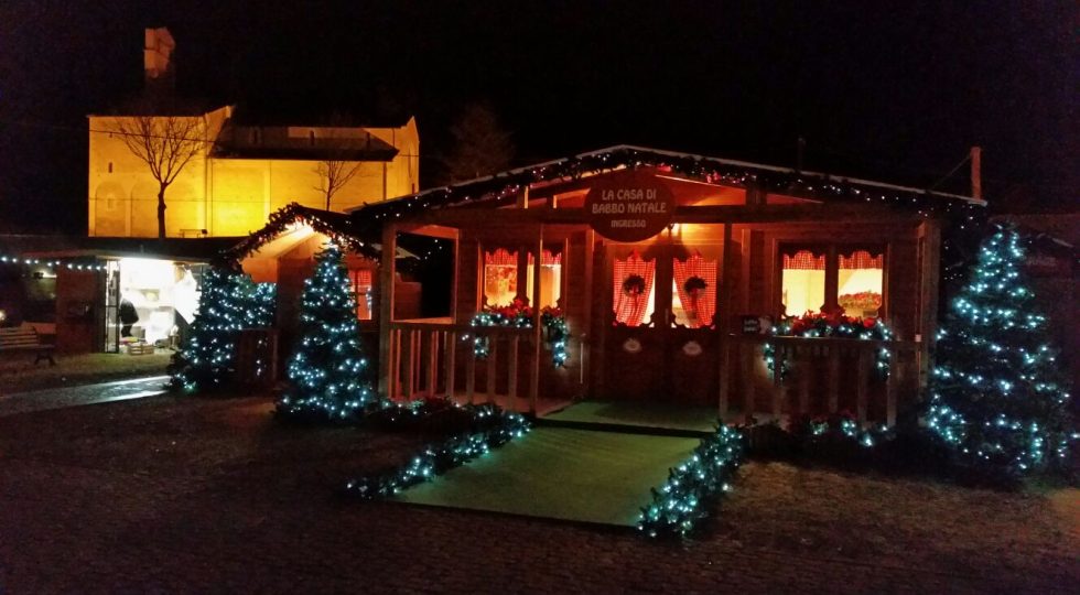 A CASTEL CASTAGNA TORNA LA CASA DI BABBO NATALE