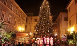 IL NATALE CHE NON TI ASPETTI, NEL WEEKEND A PERGOLA “CIOCCOVISCIOLA”