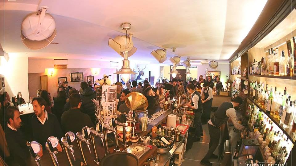 REUNION DI BARMAN AQUILANI PER I QUATTRO ANNI DEL PUBLIC ENEMY