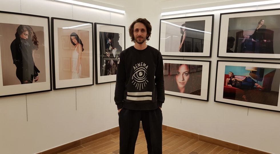 FRAME PHOTOGRAPHY STUDIO ALL’AQUILA, LE PORTE DELLA PERCEZIONE IN CENTRO