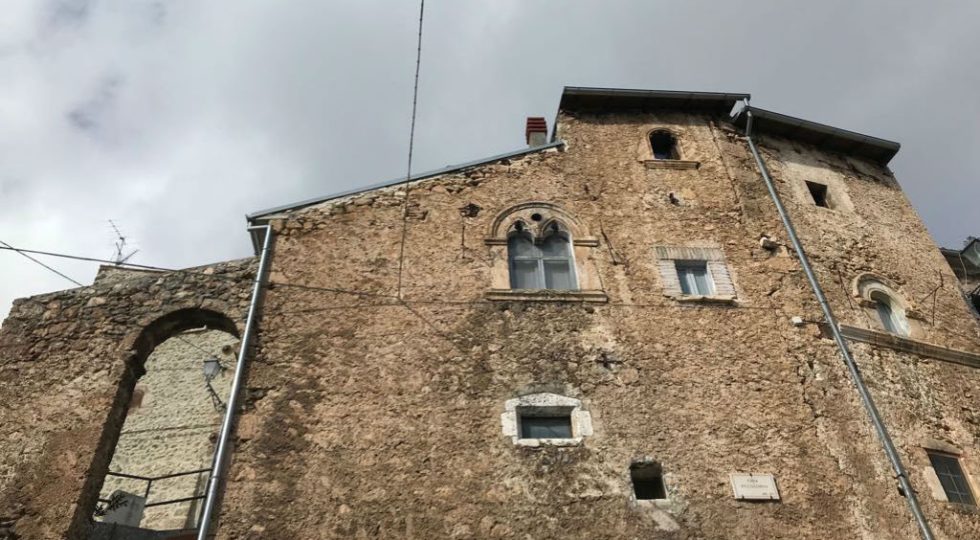 CON IL BOSSO ALLA SCOPERTA DELLE TERRE DELLA BARONIA DI CARAPELLE TRA ARCHITETTURA E NATURA