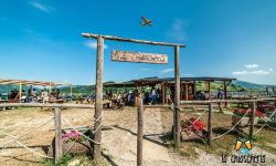QUEL CHIOSCO SUL LAGO DI CAMPOTOSTO, AL VIA DA APRILE LA SESTA STAGIONE DELLA CHIOSCHERIA