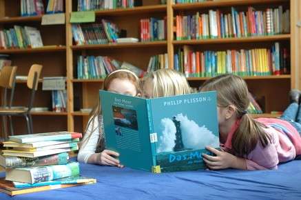 L’AQUILA, VIAGGIO FANTASTICO CON LETTURE PER BAMBINI DA ARKHÉ