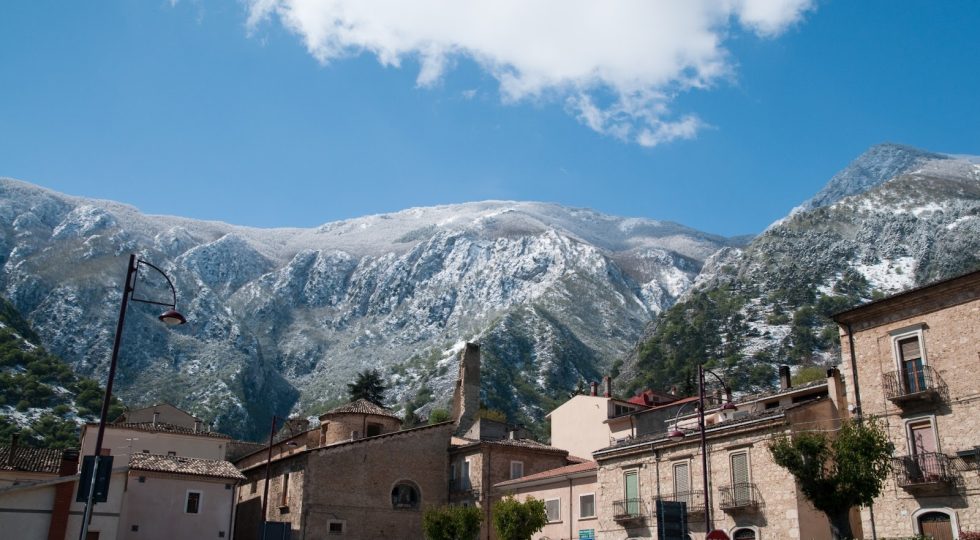 AD ANVERSA DEGLI ABRUZZI TORNA IL PRESEPE VIVENTE, 120 FIGURANTI PER LE VIE DEL BORGO