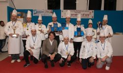 SOFFICINO D’AGNELLO E JURASSIK PORK CONQUISTANO LU CARRATURE D’ORE 2018