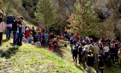 TRA COLAZIONE ALLA MADONNA D’APPARI E FIERA: IN MIGLIAIA A PAGANICA PER RINNOVARE RITI SACRI E LAICI