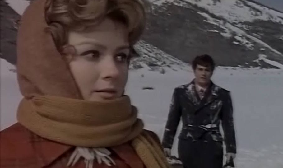 “STRAZIAMI MA DI BACI SAZIAMI”, QUANDO DINO RISI TRASPORTÒ IN ABRUZZO LE ATMOSFERE DEL DOTTOR ZIVAGO