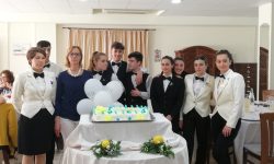 MAITRES E SOMMELIER, ALL’ALBERGHIERO DI TERAMO IL PRIMO CONCORSO “GIOVANI EMERGENTI”