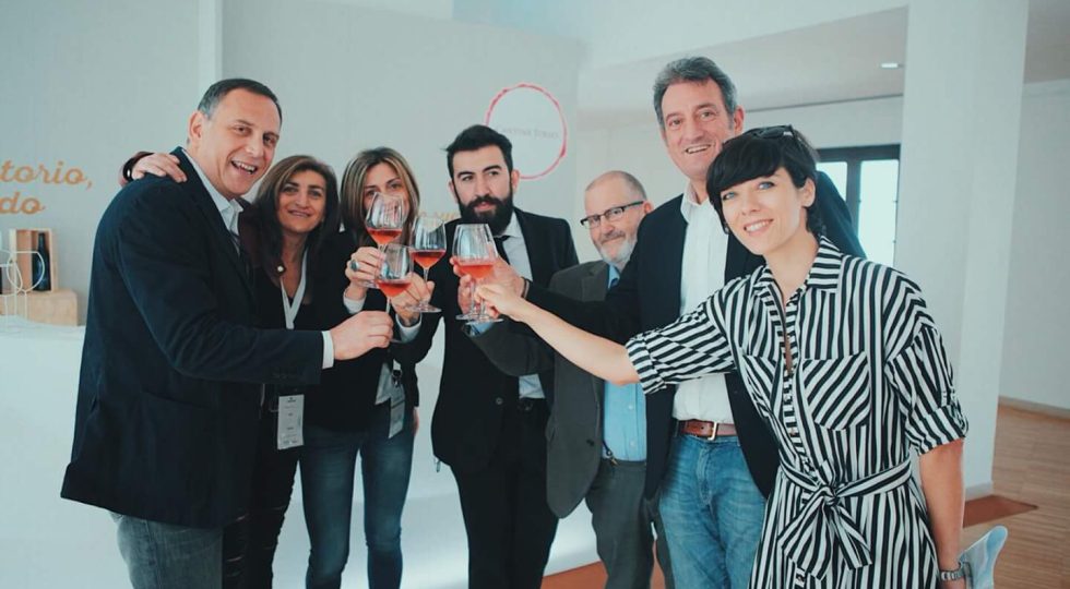 SUMMEAT FESTIVAL, BRINDISI DÀ IL VIA ALLA QUATTRO GIORNI ALL’EX AURUM DI PESCARA