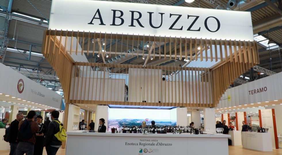 ABRUZZO AL VINITALY, LA STARTUP ENOLÒ PROTAGONISTA CON L’INNOVAZIONE