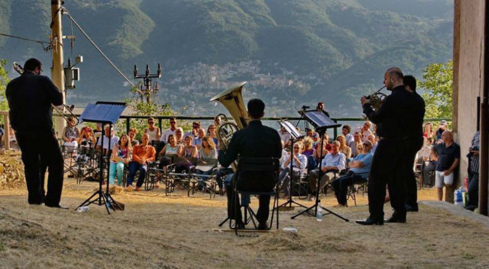FESTIVAL DELLA PIANA DEL CAVALIERE, DUE SETTIMANE DI SPETTACOLI TRA PERETO, ROCCA DI BOTTE E ORICOLA