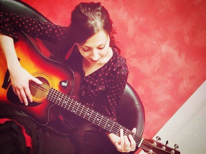 MUSICA, NON-POESIA E FLAMENCO AL “FRATELLI-IL BACARO” DELL’AQUILA