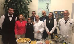 “È CHEF CHI SI SPORCA LE MANI, GLI ALTRI ATTORI”: LA LEZIONE DI HEINZ BECK ALL’ALBERGHIERO DI PESCARA