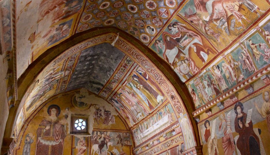 TRA LE MERAVIGLIE DI BOMINACO CON PRANZO ALLO ZAFFERANO