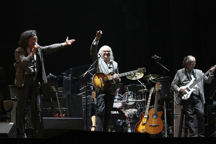 PFM CHIUDE A PESCARA TOUR INTERNAZIONALE