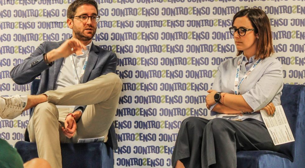 GIORNALISMO E NEW MEDIA, AL VIA IL FESTIVAL CONTROSENSO DI COMUNICAZIONE