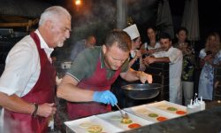 A LES PAILLOTES LA FINALISSIMA DELLA GARA DI CUCINA TRA CUOCHI AMATORIALI