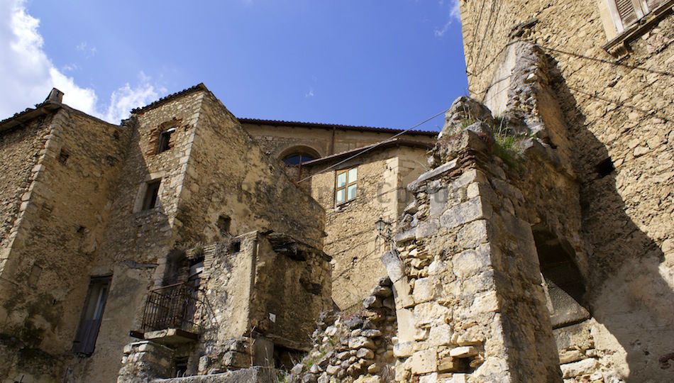 ACCIANO, NATALE NELLA NUOVA CHIESA