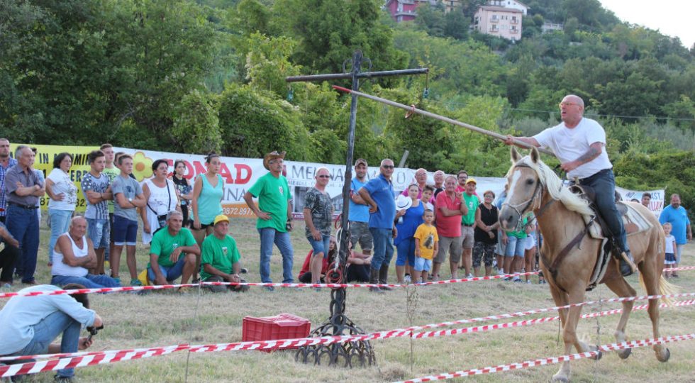 PALIO DELLE QUINTANE, AD ARCHI CAVALLI E CAVALIERI DALL’ABRUZZO MA NON SOLO