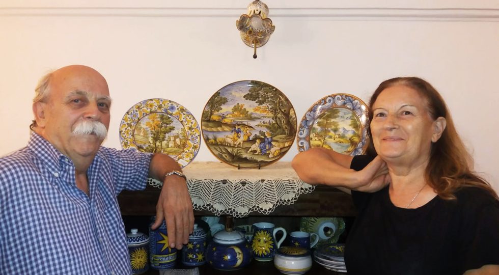 L’AQUILA, A 9 ANNI DAL TERREMOTO IL NEGOZIO DI CERAMICHE DI VIA PATINI RIENTRA NEI LOCALI STORICI