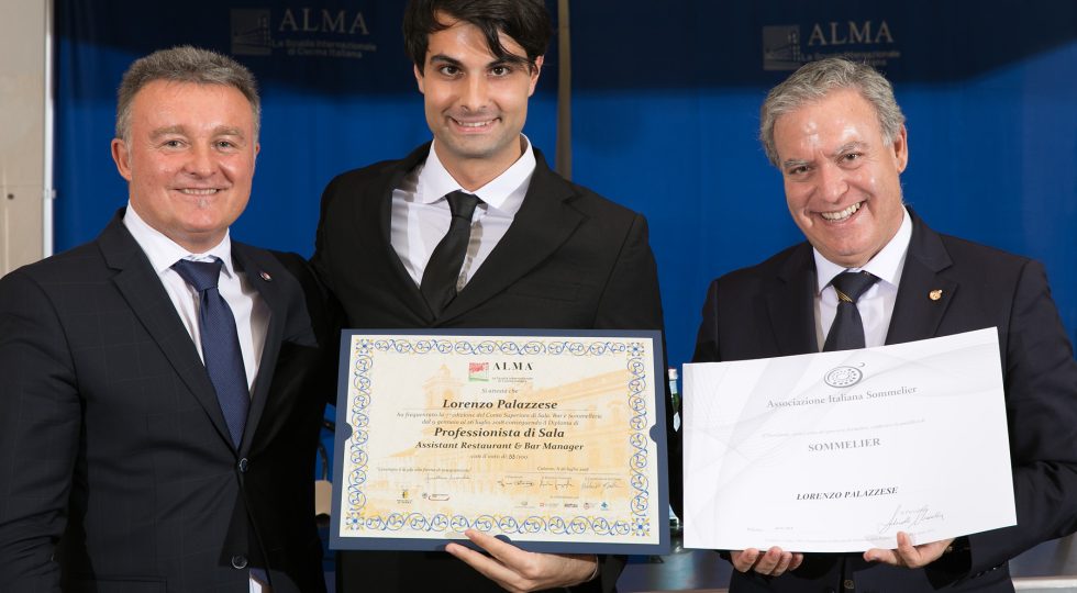 LORENZO PALAZZESE DIPLOMATO PROFESSIONISTA DI SALA ALL’ALMA DI MARCHESI