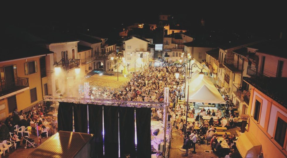 A BASCIANO LA 51ESIMA SAGRA DEL PROSCIUTTO E FESTIVAL DELL’ORGANETTO DDU BOTTE