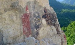 A PIETRACAMELA SI RECUPERANO LE PITTURE RUPESTRI