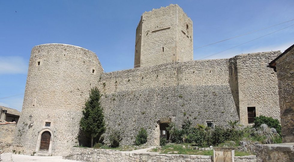 A PETTORANO SUL GIZIO LA RIEVOCAZIONE STORICA DEL MATRIMONIO MEDIEVALE