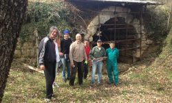 A SCOPPITO SI RIPULISCE L’ANTICO PONTE ROMANO “NASCUCI”