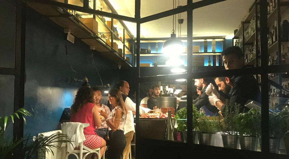 L’AQUILA, IN VIA GARIBALDI UN NUOVO COCKTAIL BAR