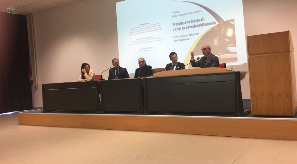 AZIENDE AGRICOLE E GESTIONE DEL DEBITO, ALL’UNIVERSITÀ DI TERAMO PARTE CORSO ALTA FORMAZIONE