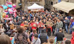 “LUNGO LE ANTICHE RUE”, GLI CHEF DI EATALY A CIVITELLA ROVETO